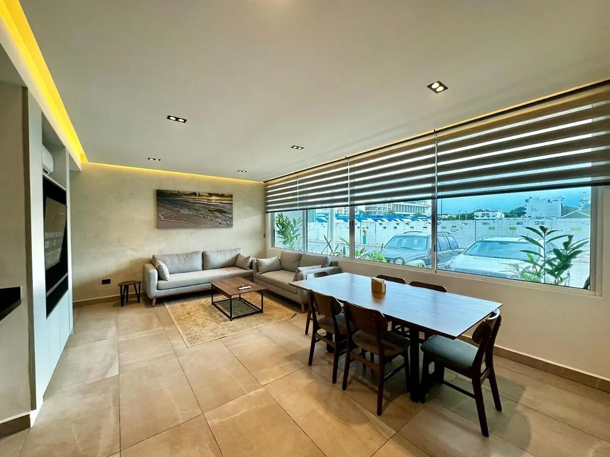 Modern 2 Bedroom Ground Floor Apartment! Playa del Carmen Mexico
